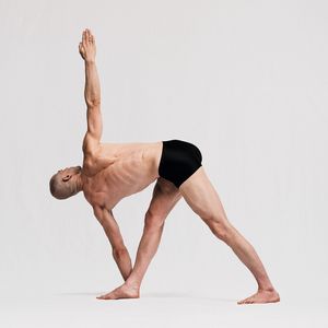 Parivritta Trikonasana