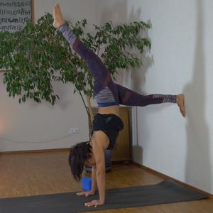 Dynamisches Faszien Yoga @ Home