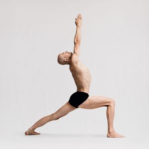 Virabhadrasana A