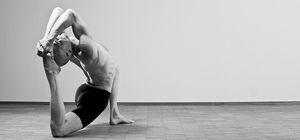 Anjaneyāsana