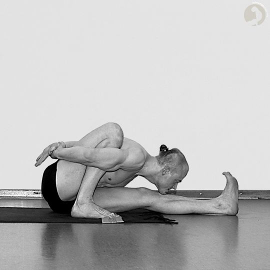 Marichyasana A - AshtangaYoga.info