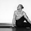 Purna  Matsyendrasana [thumb]